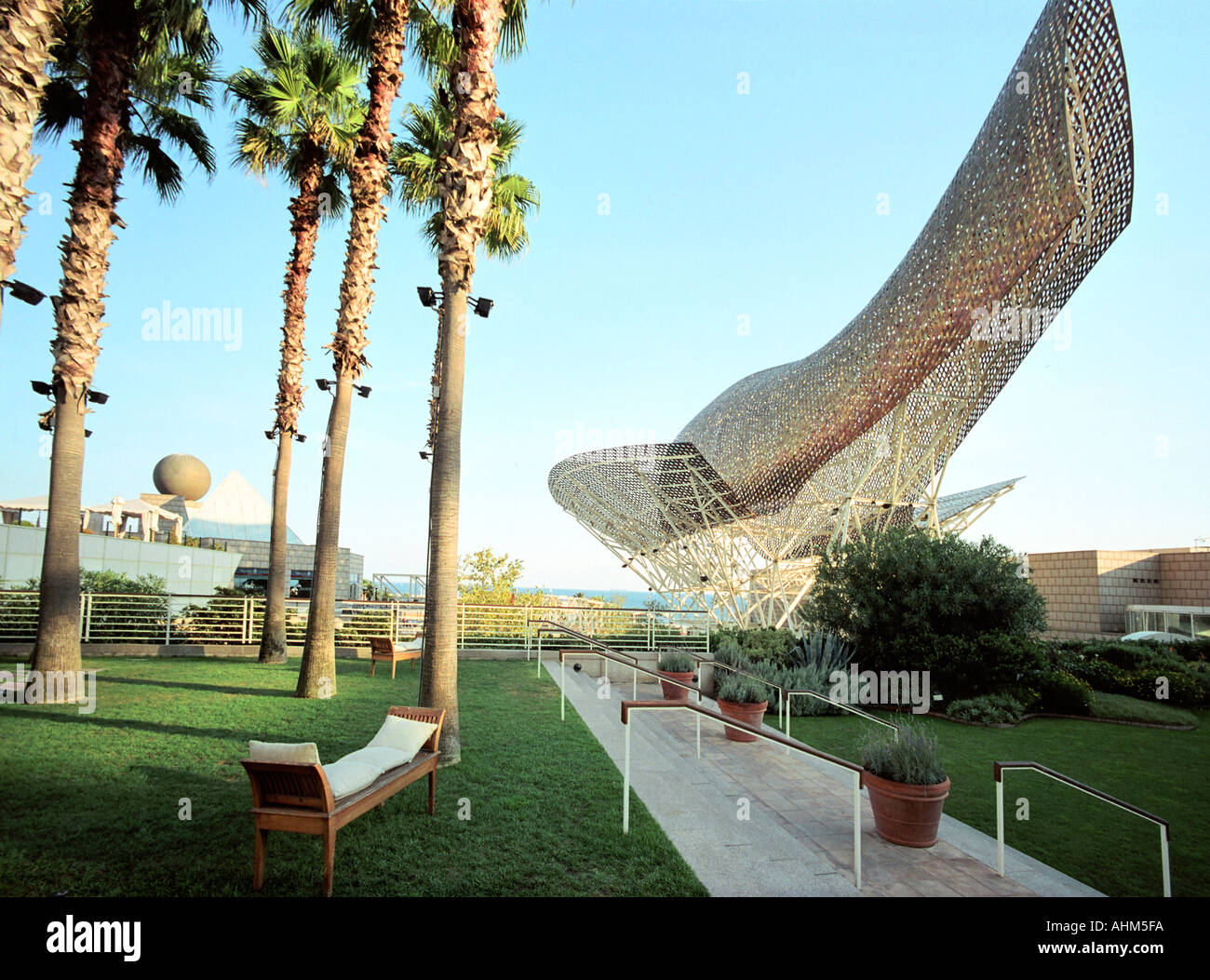 Banc de frank gehry Banque de photographies et d’images à haute