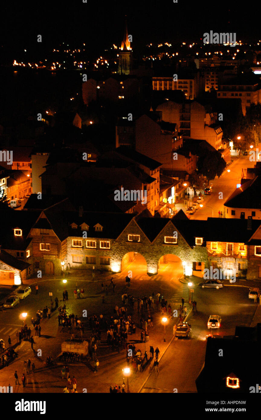 Vue de la nuit de l'Argentine Bariloche Centro Civico Banque D'Images