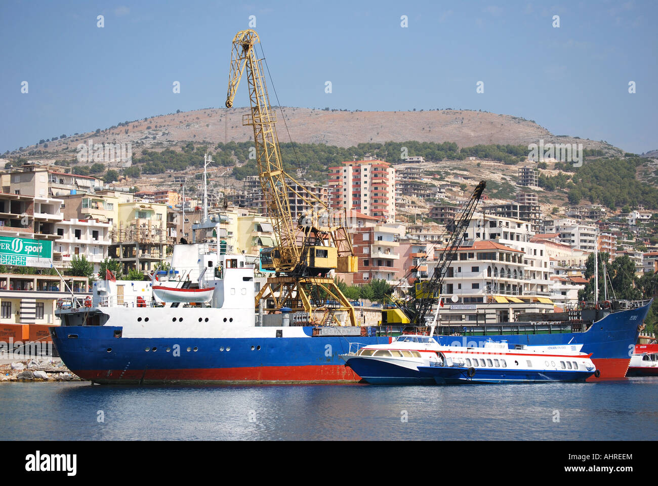 Port de Saranda, Saranda, Albanie, comté de Vlorë Banque D'Images