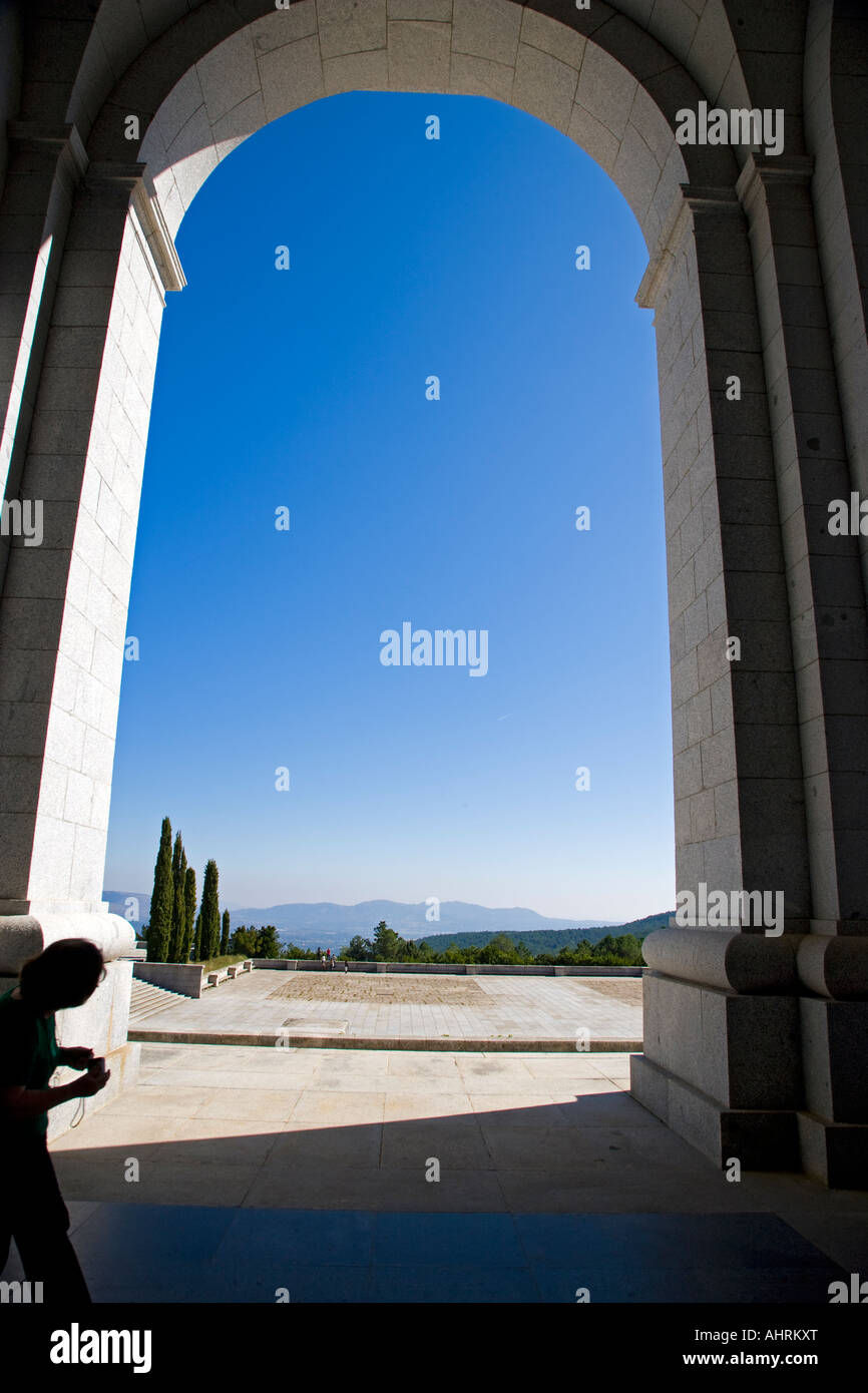 Détail de la porte à la basilique de la Vallée des Morts Banque D'Images