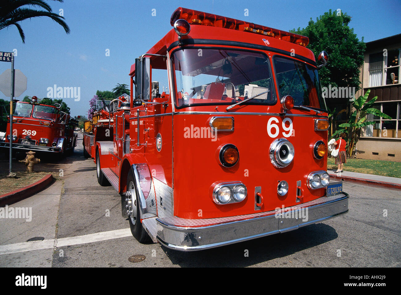 Les camions de pompiers et les véhicules d'urgence Banque D'Images
