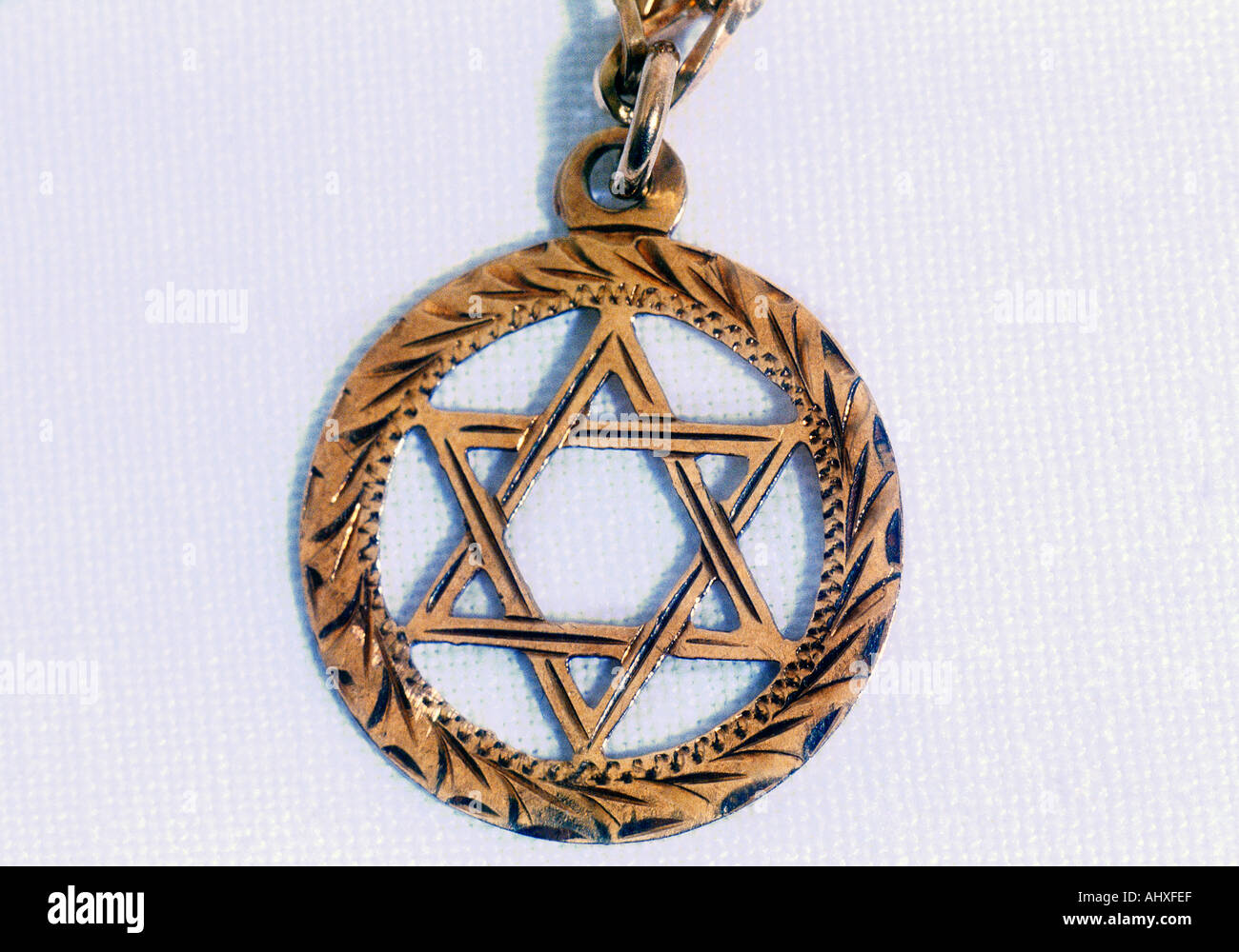 Star de David, pendentif doré Banque D'Images