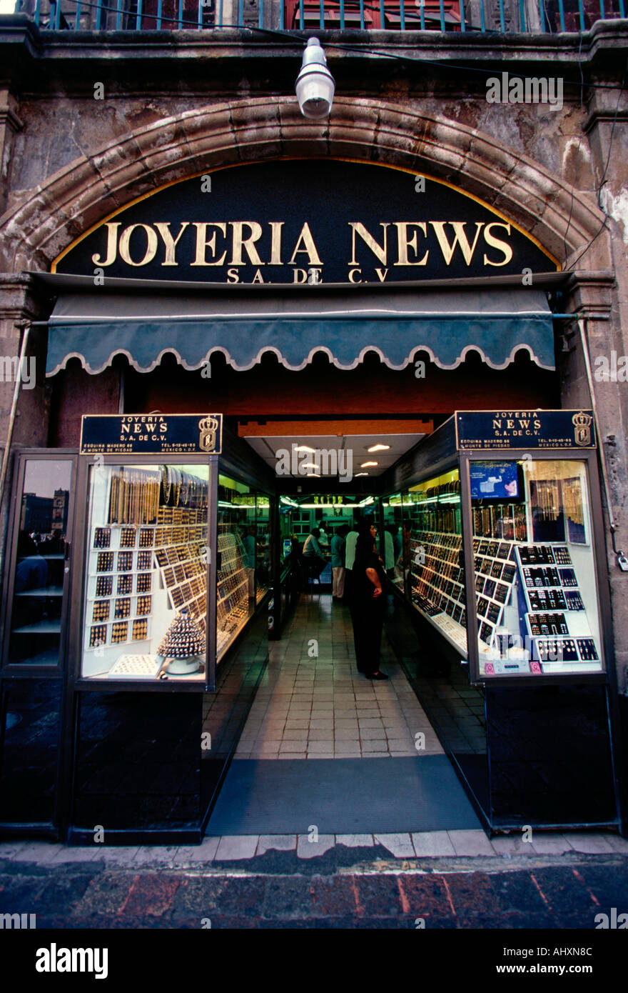 Joyeria News, bijouterie, le Zocalo, Zocalo, Mexico, District Fédéral, Mexique N Banque D'Images