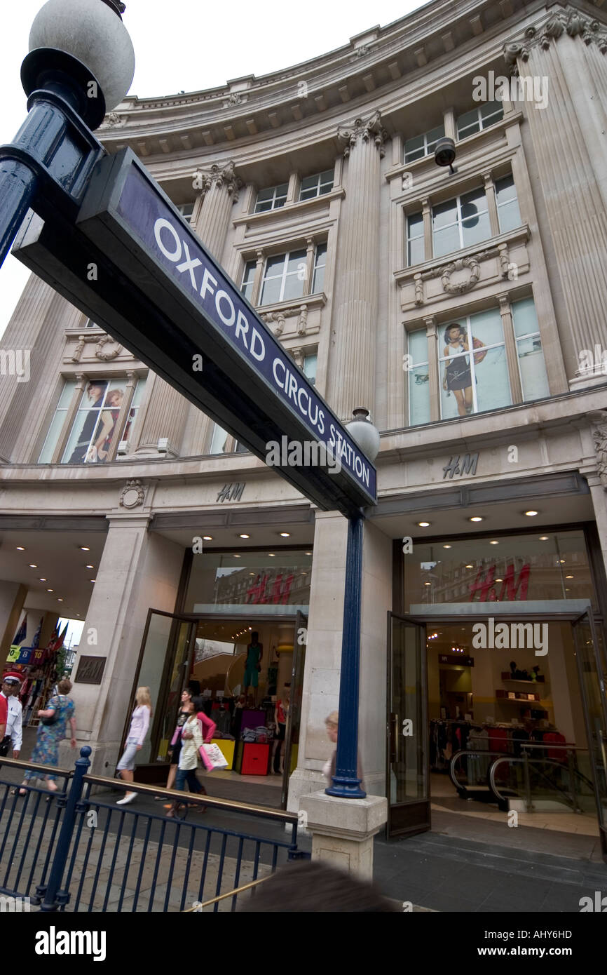 H et M magasin sur Oxford Circus Banque D'Images