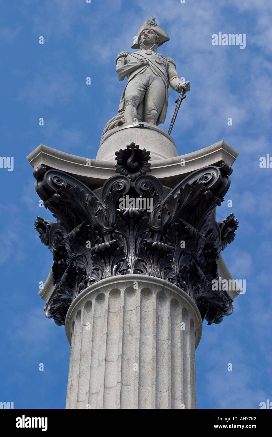 Détail de la partie supérieure de Nelsons Column Trafalgar Square London Banque D'Images