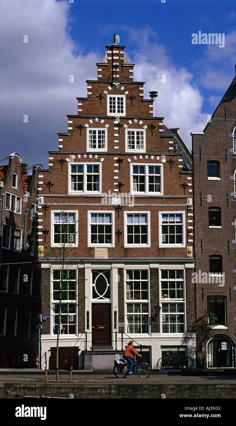 Architecture d'Amsterdam - Chambre avec Gable, Pays-Bas Banque D'Images