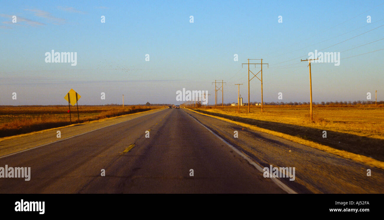 L'interstate 40 en direction nord à l'extérieur de Pine Bluff Arkansas USA Banque D'Images