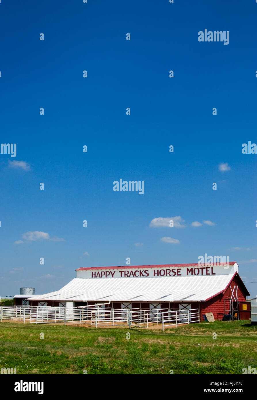 Happy Tracks Horse Motel : une retraite accueillante pour les amateurs de chevaux à Amarillo, Texas. Banque D'Images