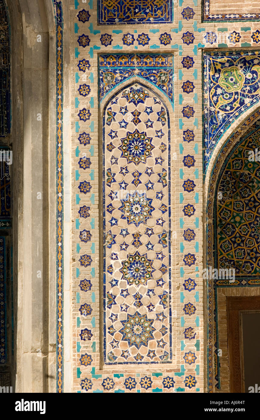 - Samarkand Registan Ulugh Beg Medressa Banque D'Images