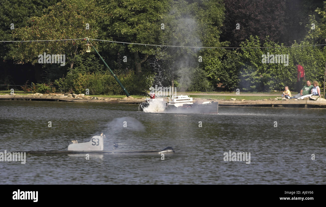 La guerre navale à Peasholm Park Scarborough Yorkshire UK Banque D'Images