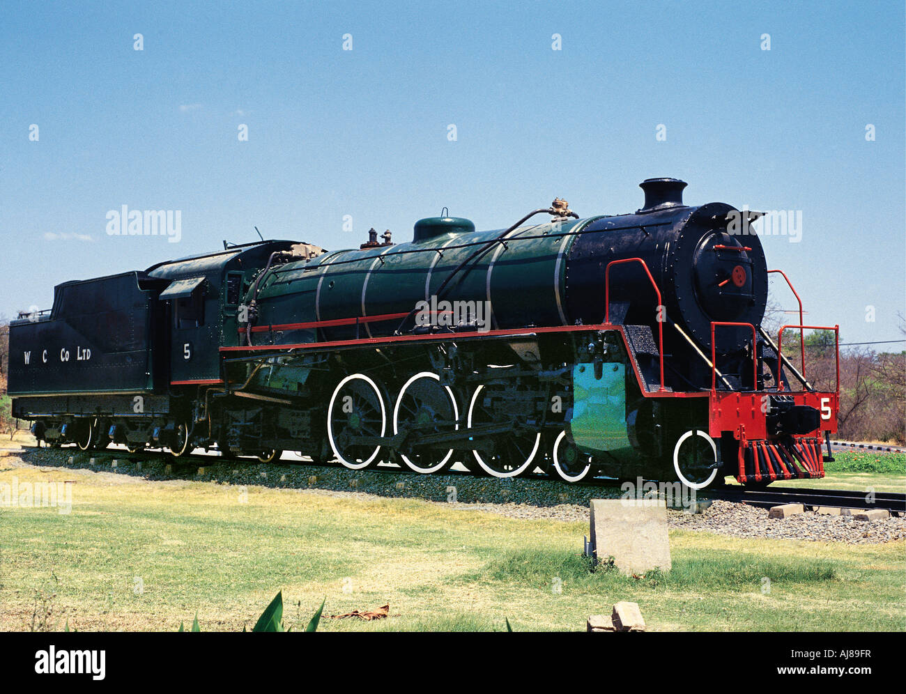 Moteur de fer vapeur Parc national de Hwange au Zimbabwe Banque D'Images