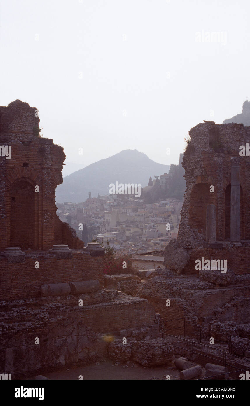 Théâtre grec antique Taormina Sicile Italie Banque D'Images