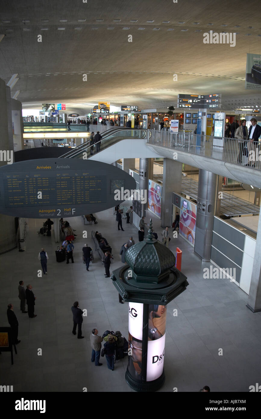 L'aéroport Charles de Gaulle terminal 2 bâtiment Paris France Europe UE Banque D'Images