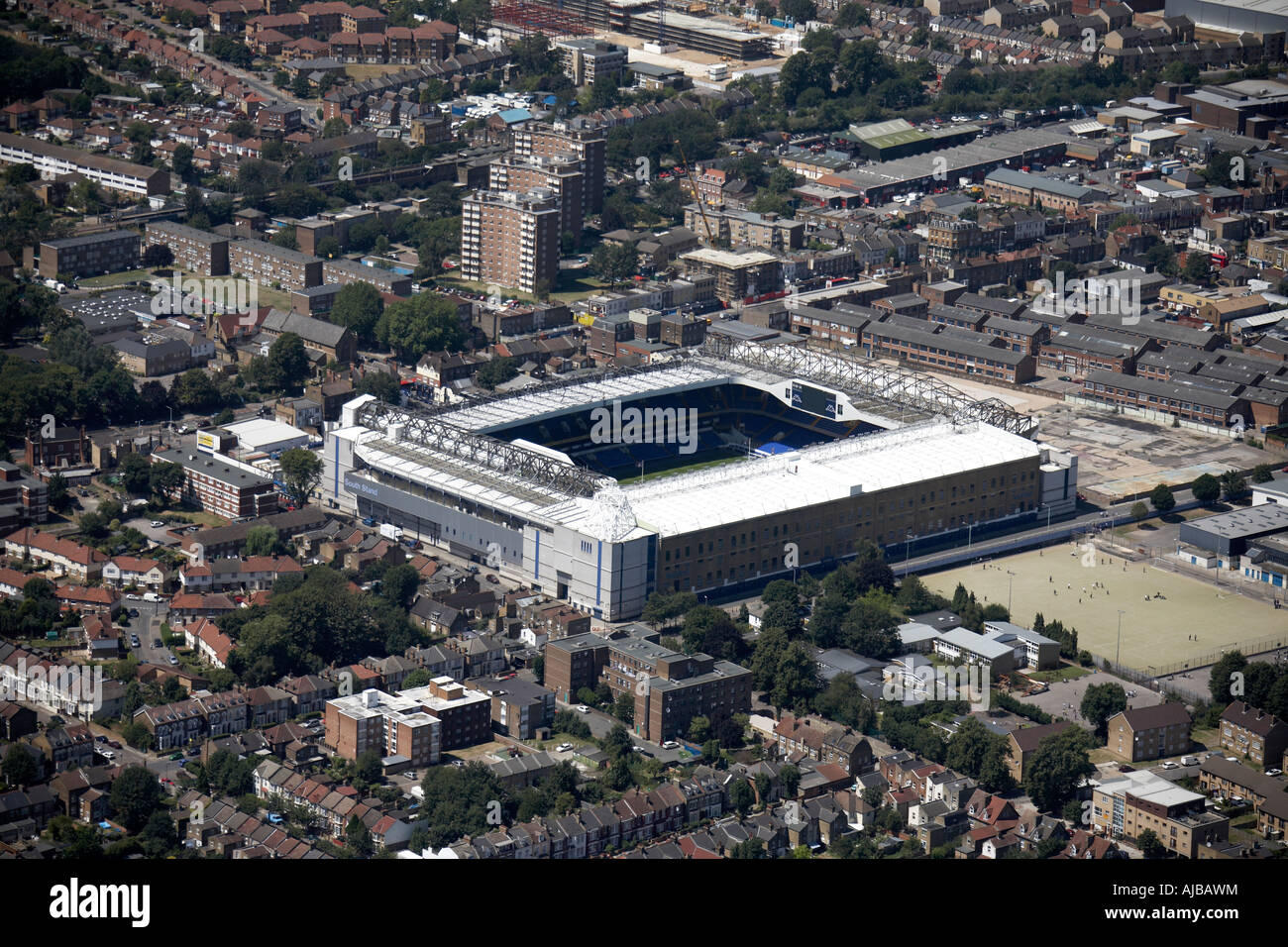 Vue aérienne au nord-ouest de White Hart Lane, Tottenham Hotspur F C Accueil rez-de Haringey London N17 England UK oblique de haut niveau Banque D'Images