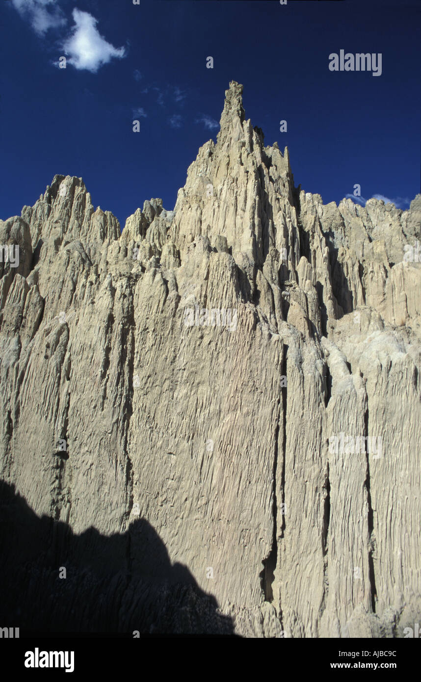 Un affleurement volcanique connu sous le nom de muela del diablo Devil molaire s set 10km SE de La Paz et d'une bonne demi-journée de voyage de la capitale Banque D'Images