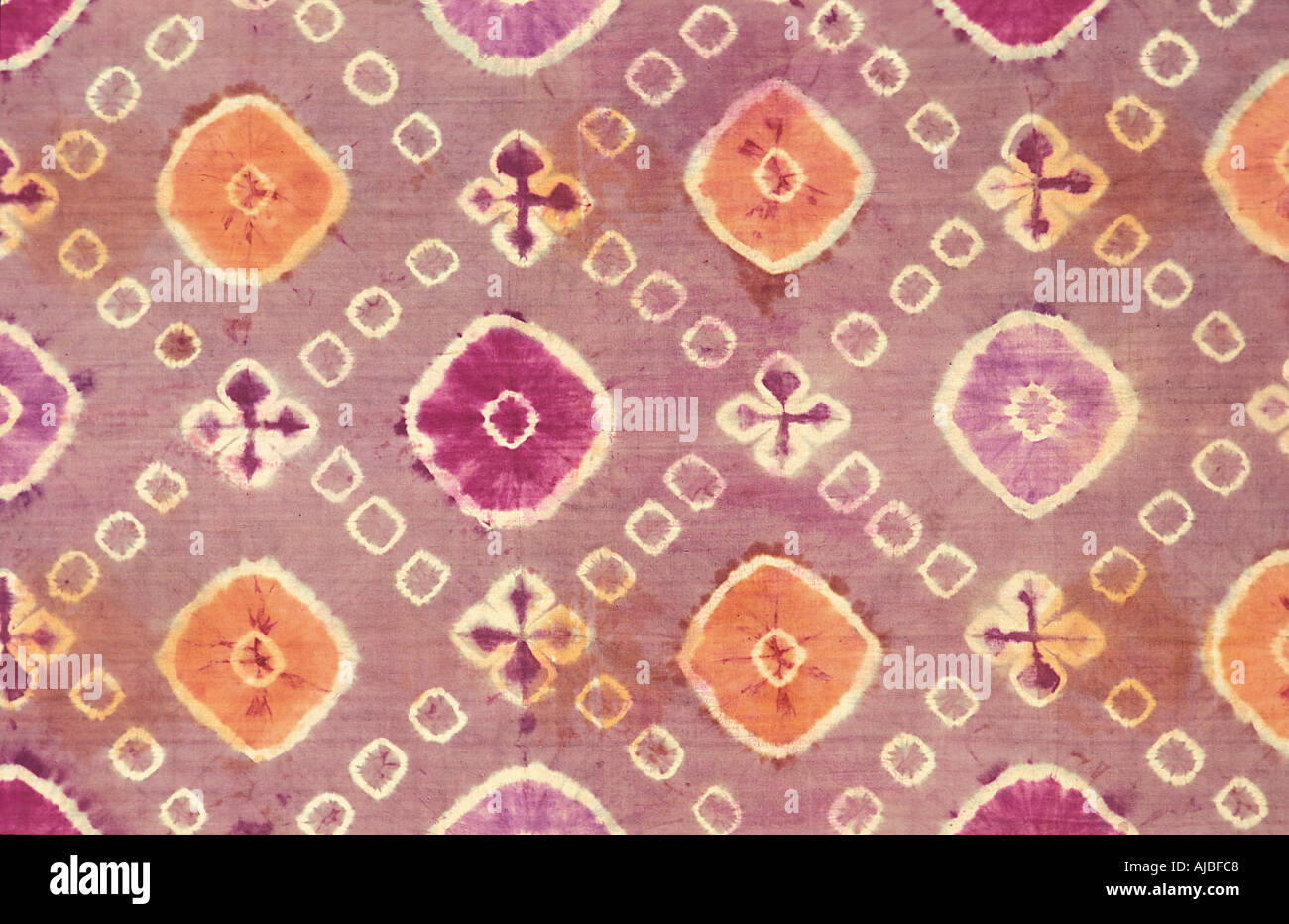 Le Plangi tie dye un tissu de soie décoré méthode Bali Indonésie Banque D'Images