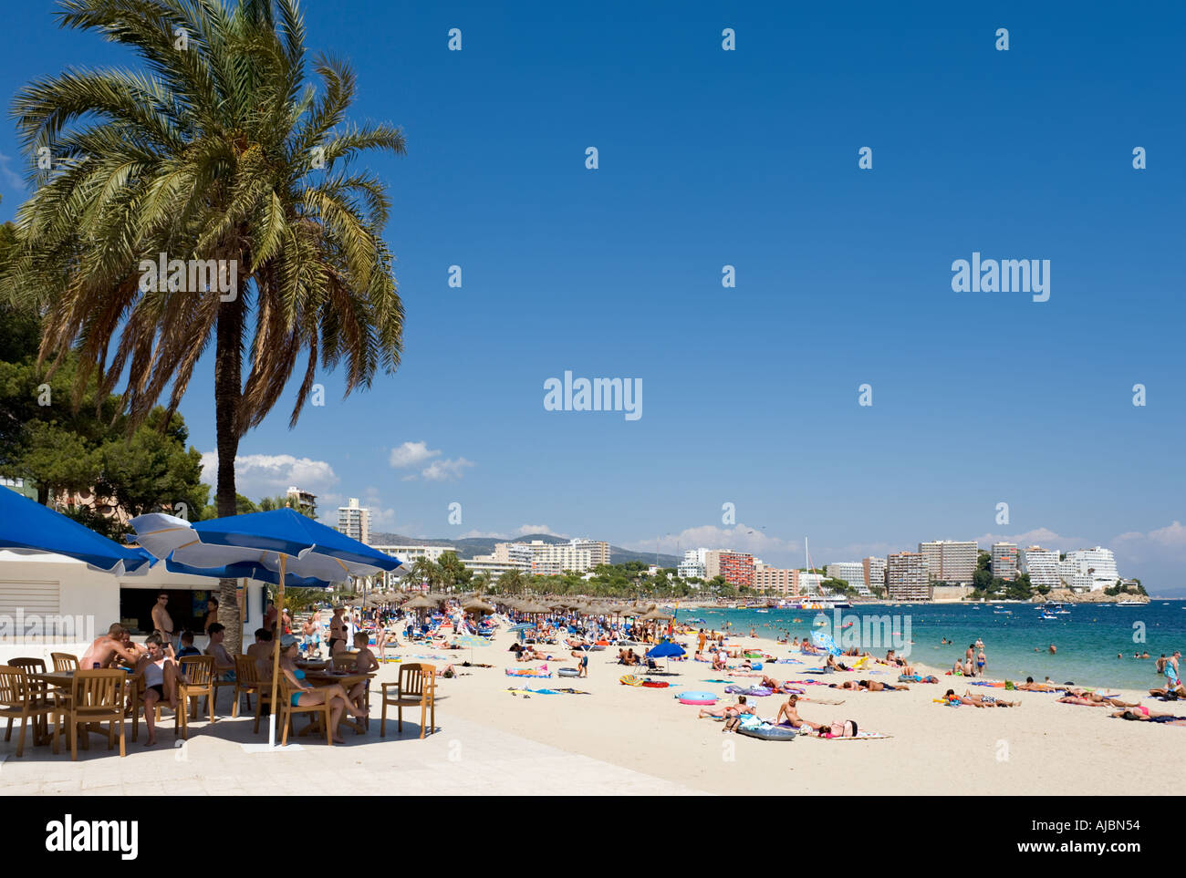 Café en bord de mer, Magaluf, Baie de Palma, Majorque, Îles Baléares, Espagne Banque D'Images