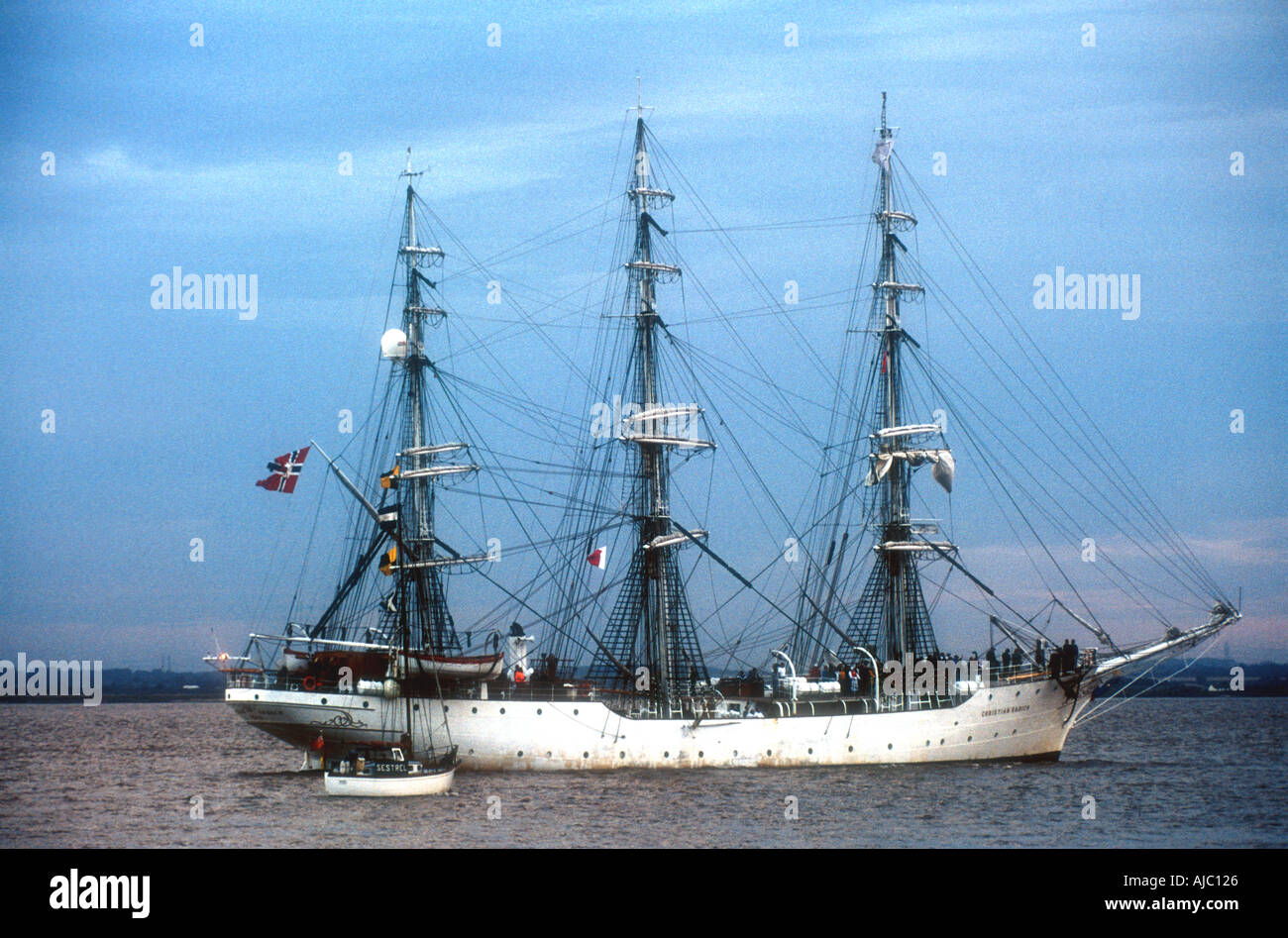 Tall Ship Christian Radich sur l'estuaire Humber Banque D'Images