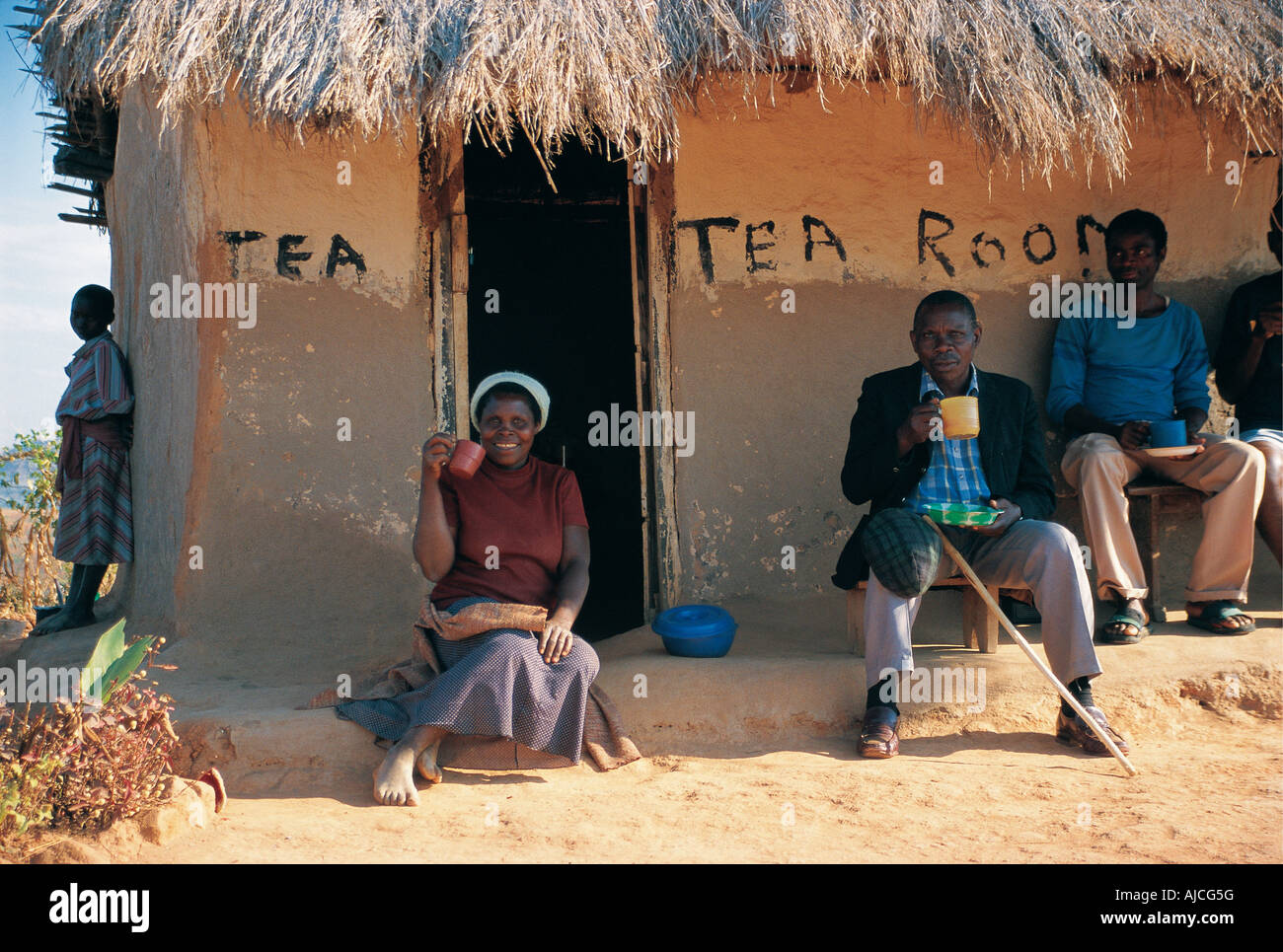 Un simple thé routière près de Livingstonia Mission Malawi Afrique du Sud Banque D'Images