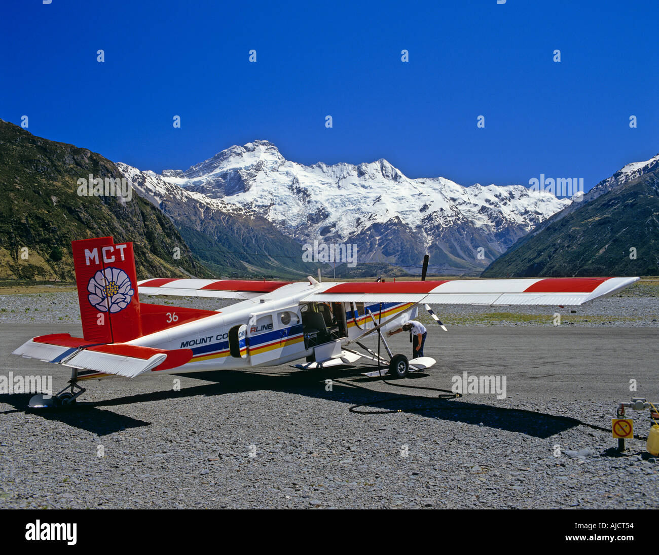 Mt Cook AirLine Pilatus PC-6 Turbo Porter dans l'aéroport de Mount Cook Nouvelle Zélande Banque D'Images
