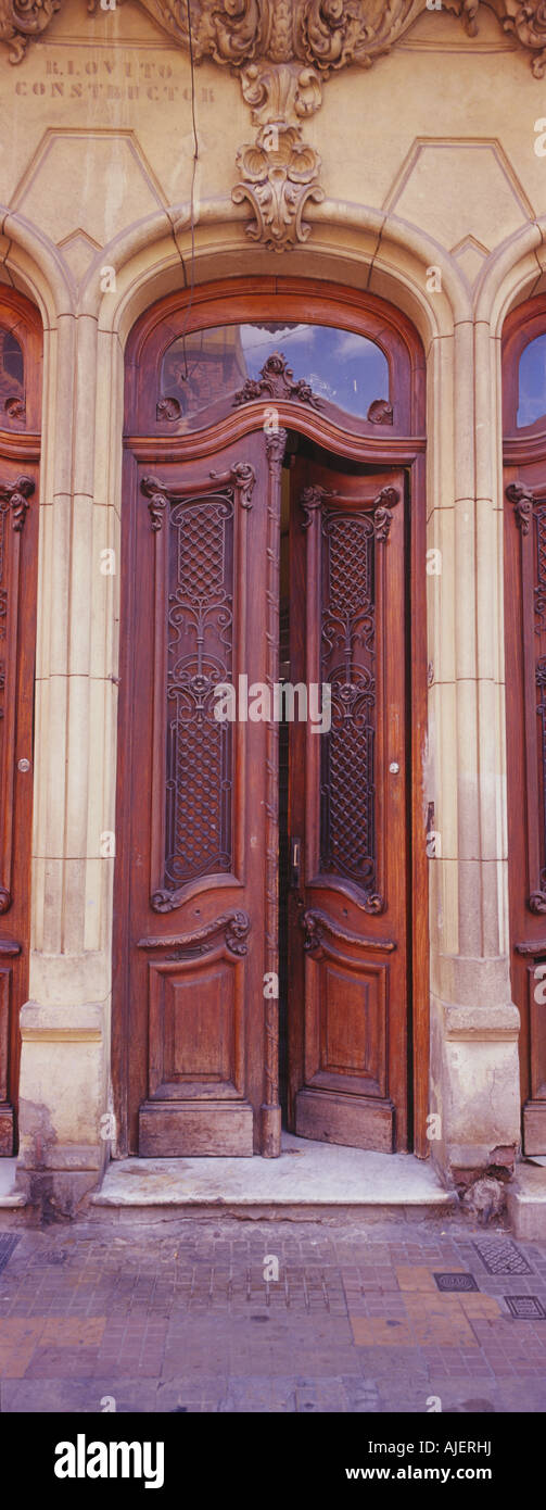 Vieille porte avant, San Telmo, Buenos Aires, Argentine Banque D'Images