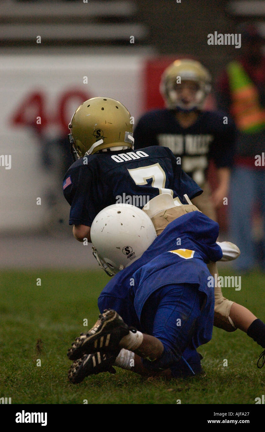 Biddy jeunesse action football américain Banque D'Images