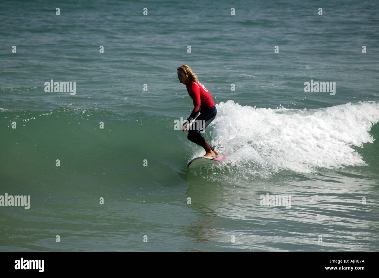 Les vagues de surf Biarritz France Banque D'Images