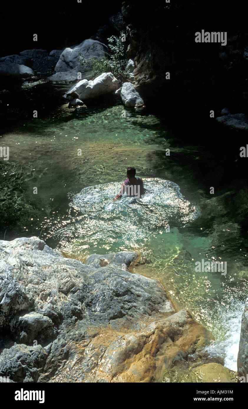 Le canyoning à Rio Verde près de Almunecar Granada espagne Banque D'Images