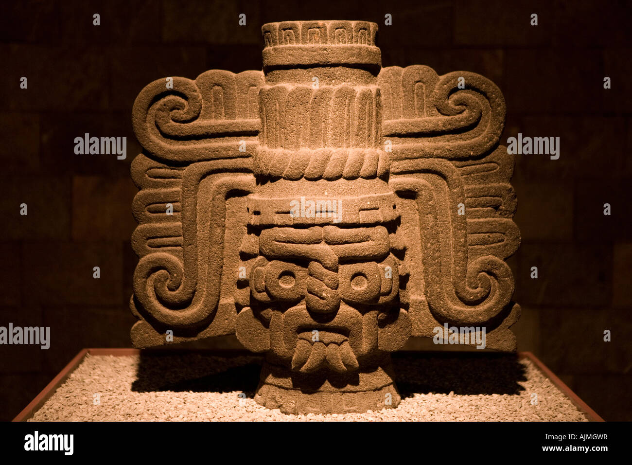Atzec totems des statues et Musée d'anthropologie de Mexico Mexique Banque D'Images