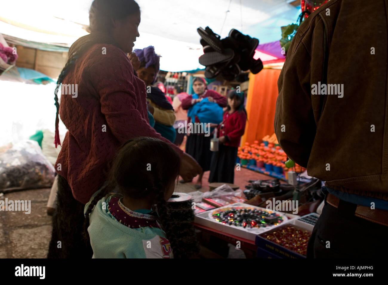 Le marché indigène locale à San Cristobal de las Casas, Chiapas Mexique province Banque D'Images