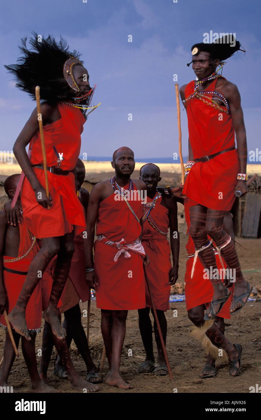 Morani Masai Masai Mara Manyatta Danse Banque D'Images
