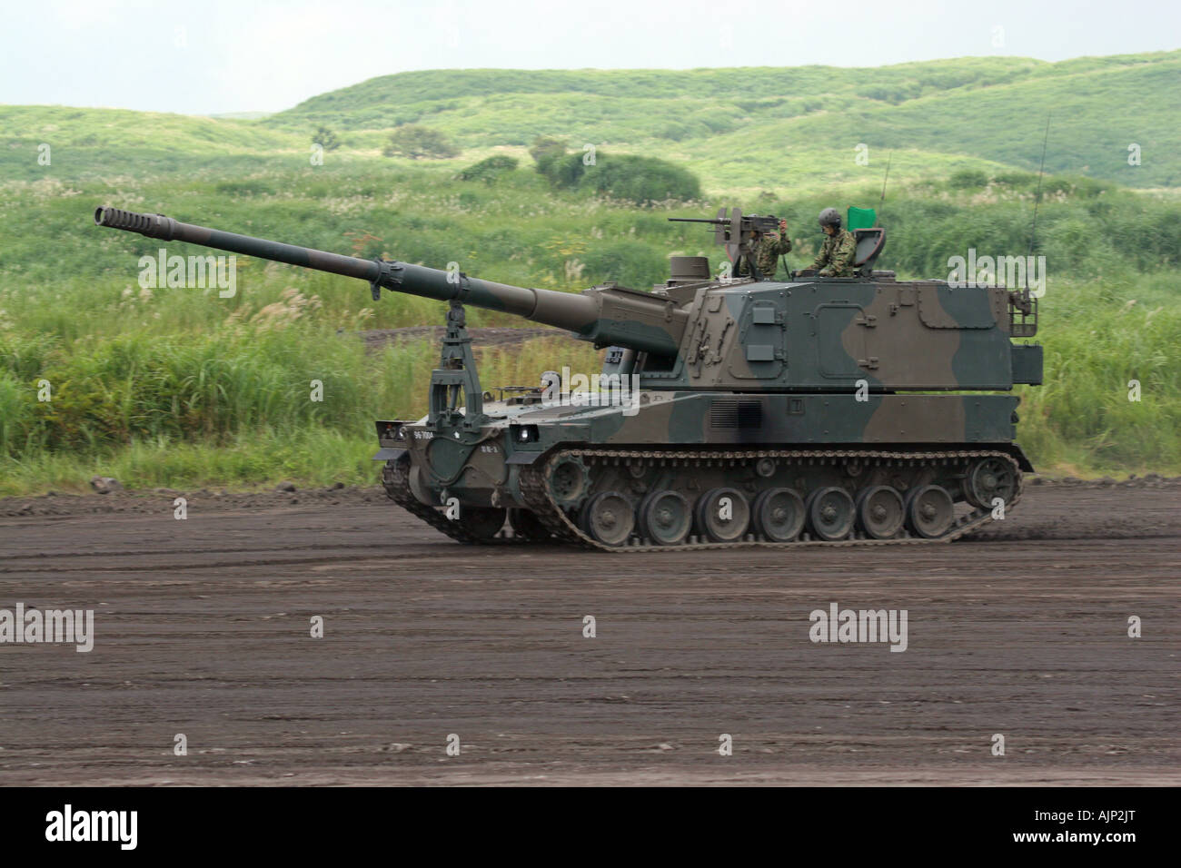 155mm type 99 Japonais canon automoteur d auto-défense au sol Banque D'Images