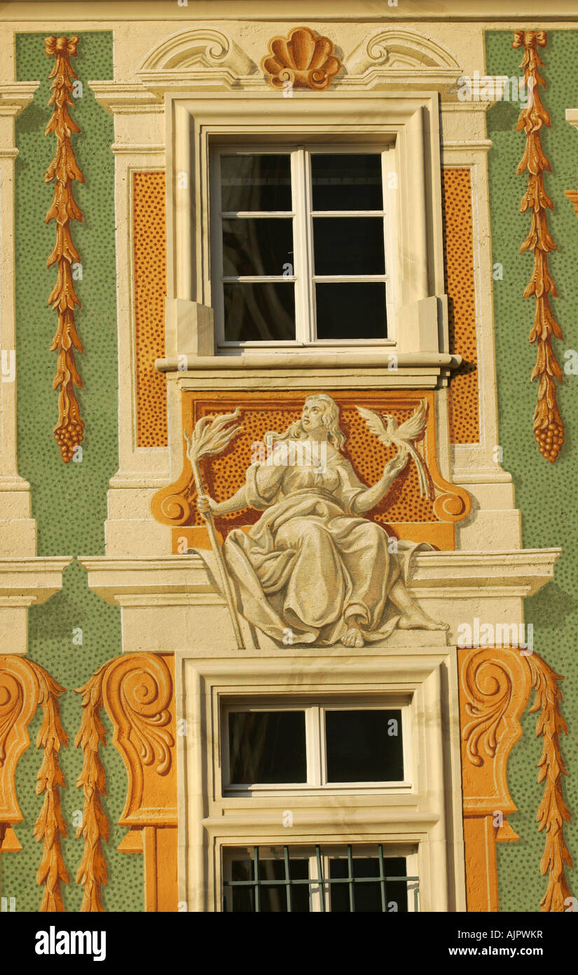 Détail de la fenêtre du château baroque de Bruchsal, Allemagne Banque D'Images