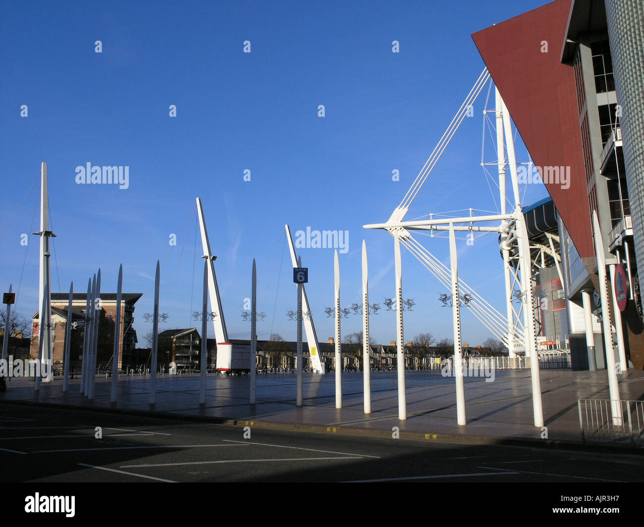Millenium Stadium accueil de rugby gallois de Cardiff ville capitale du Pays de Galles uk go Banque D'Images