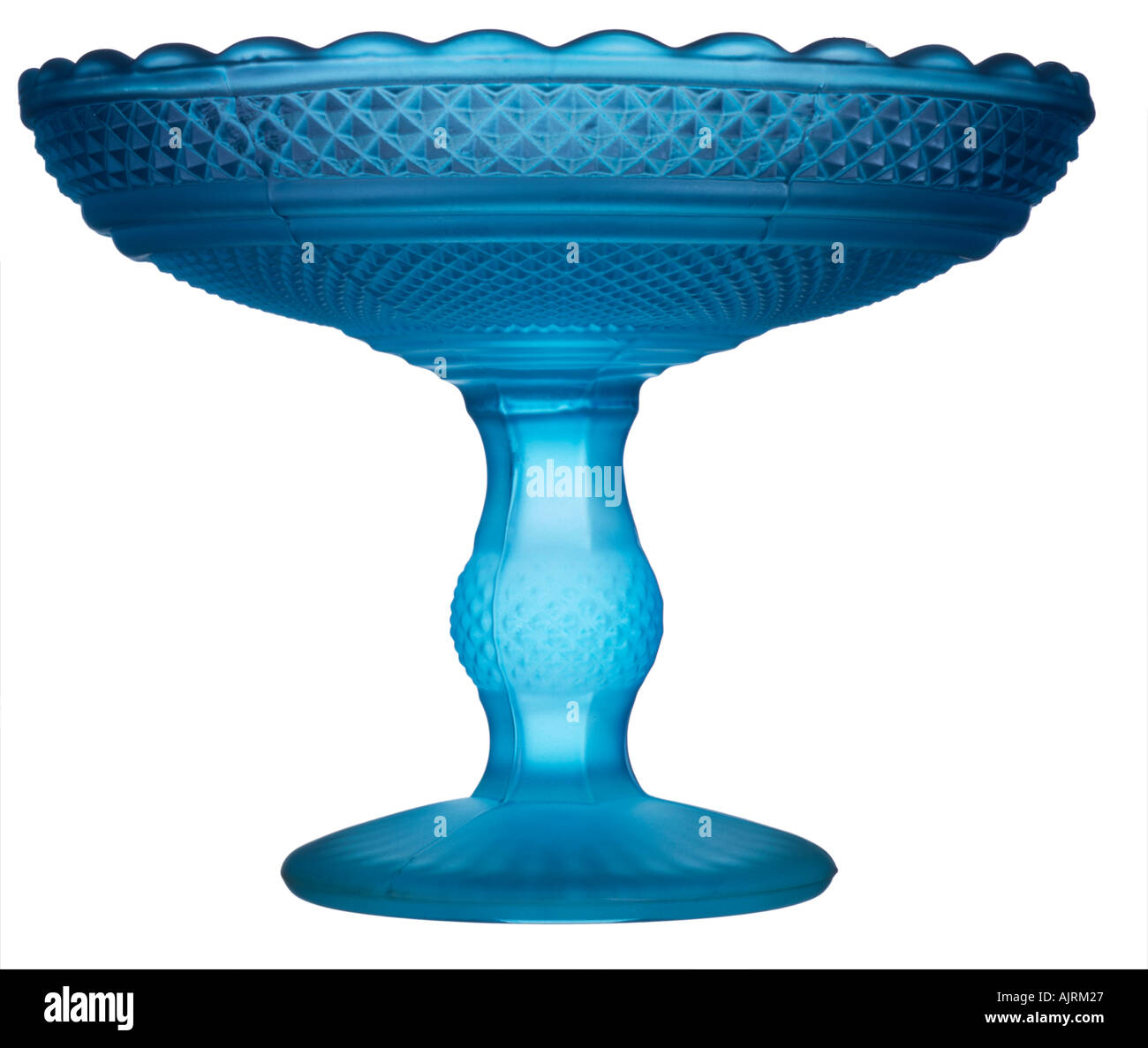 Cake stand coupe à fruits en verre bleu Banque D'Images Cake stand coupe à fruits en verre bleu Banque D'Images