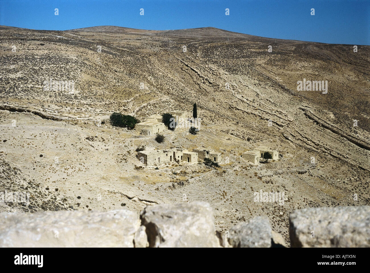 La Jordanie, village de paysage aride Banque D'Images