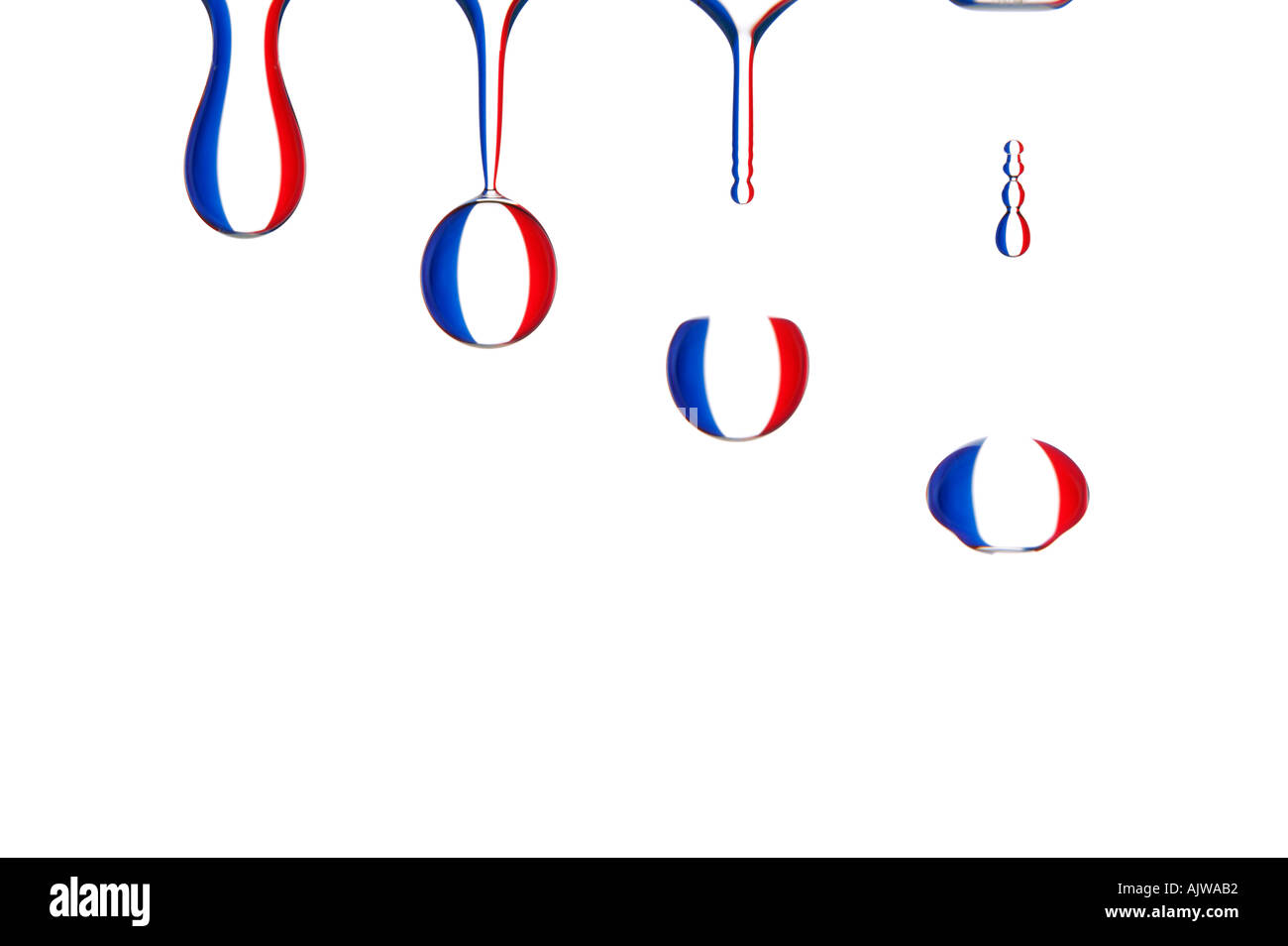 Les gouttes d'eau en couleurs de drapeau français Banque D'Images