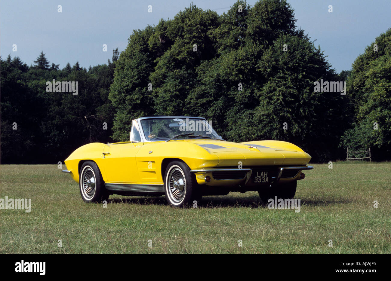 Chevrolet Corvette Stingray cabriolet de 1963. Mots-clés années 60 années 60 années 60 années 60 années 60 Banque D'Images