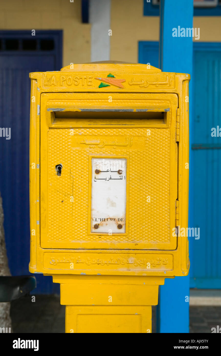 Maroc, Côte Atlantique, ESSAOUIRA : Postbox marocain Banque D'Images