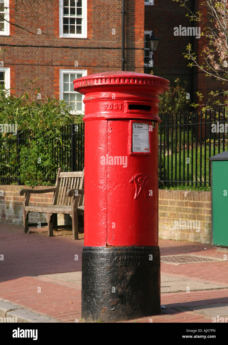 Royal Mail Post Box à Hampstead, Londres NW3 Banque D'Images
