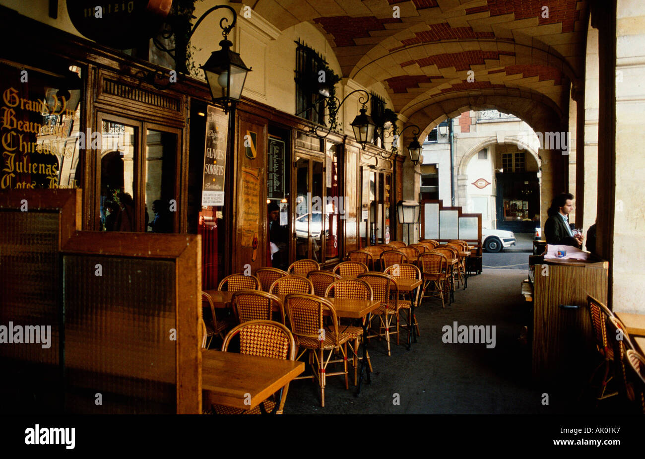Restaurant de la chaussée / Paris / Strassenrestaurant Banque D'Images