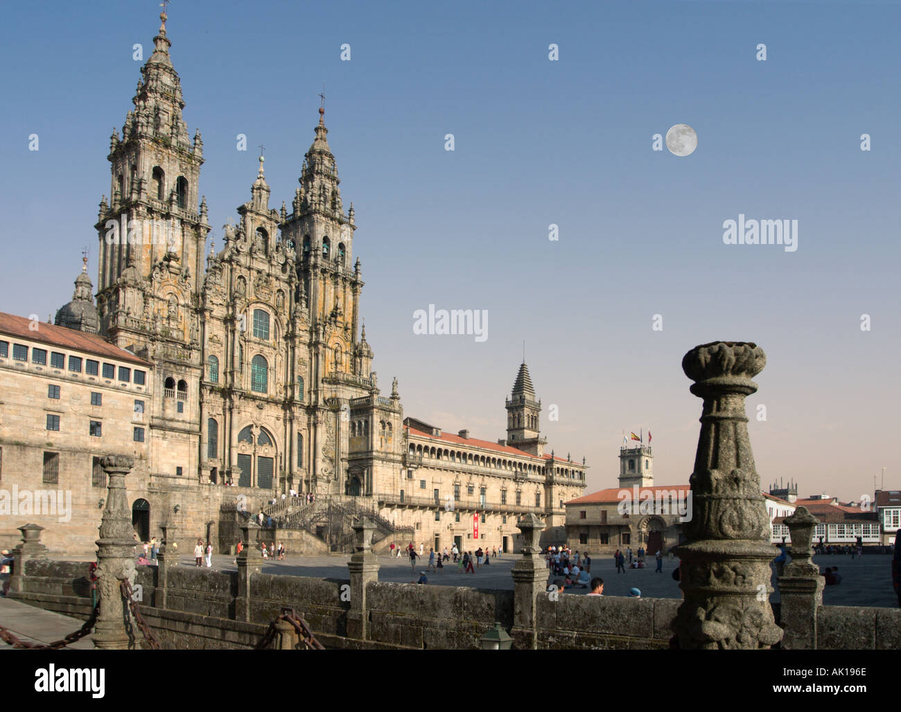 Cathédrale de Santiago de Compostela à partir de la Praza do Obradoiro (Plaza del Obradoiro), Saint Jacques de Compostelle, Galice, Espagne Banque D'Images