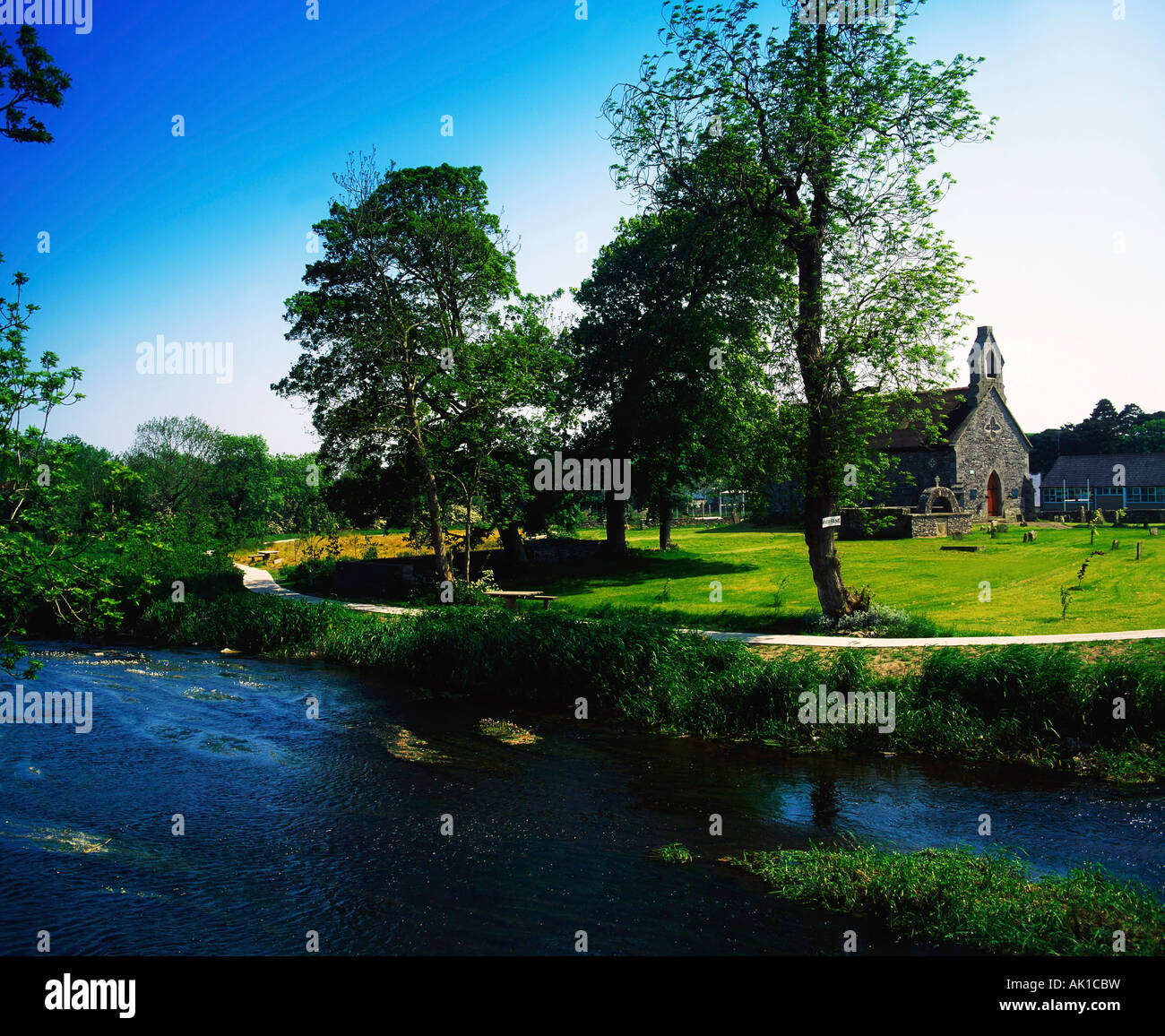 Naissance de Patrick Kavanagh, la rivière Fane, vieille église en pierre de Saint Daig, Inishkeen, Co Monaghan, Irlande Banque D'Images
