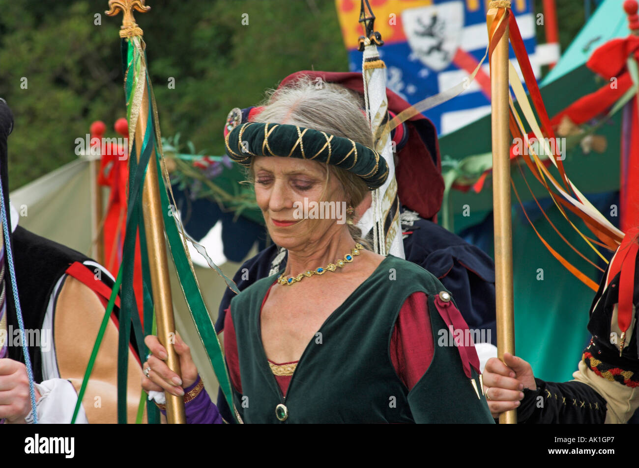 Dame à l'époque médiévale joute reenactment Festival au château de Berkeley près de Bristol Gloucestershire Stroud Banque D'Images