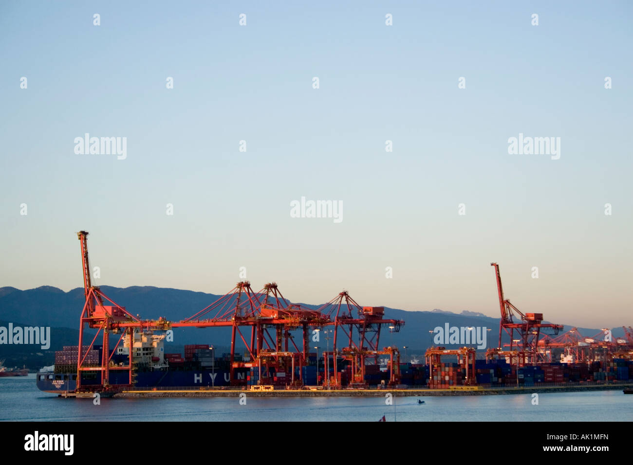Les grues du port de Vancouver Banque D'Images