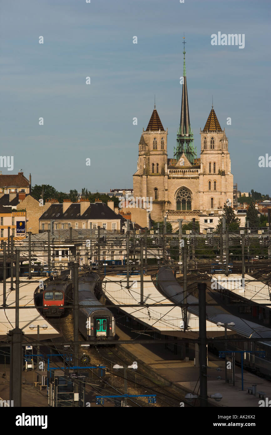 Gare Cathédrale St Benigne Dijon Cote d Or Bourgogne France Banque D'Images