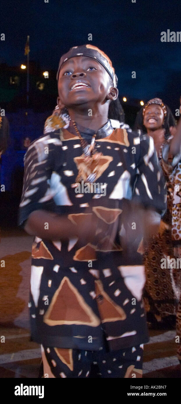 La Chorale des enfants Watoto 40 enfants orphelins de l'Ouganda à la Edinburgh Military Tattoo Banque D'Images