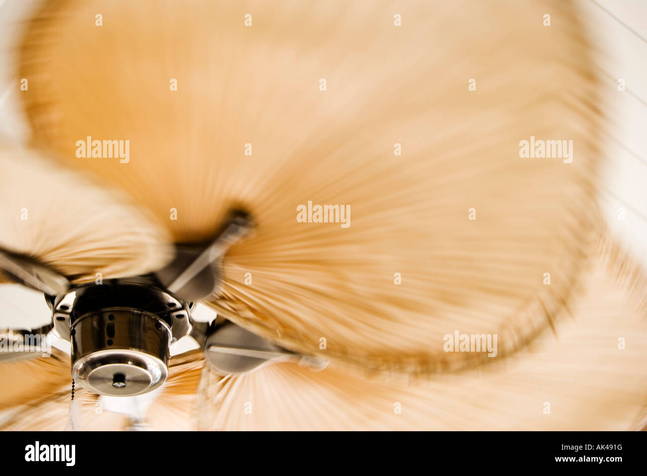 Ventilateur de plafond contemporain Banque D'Images