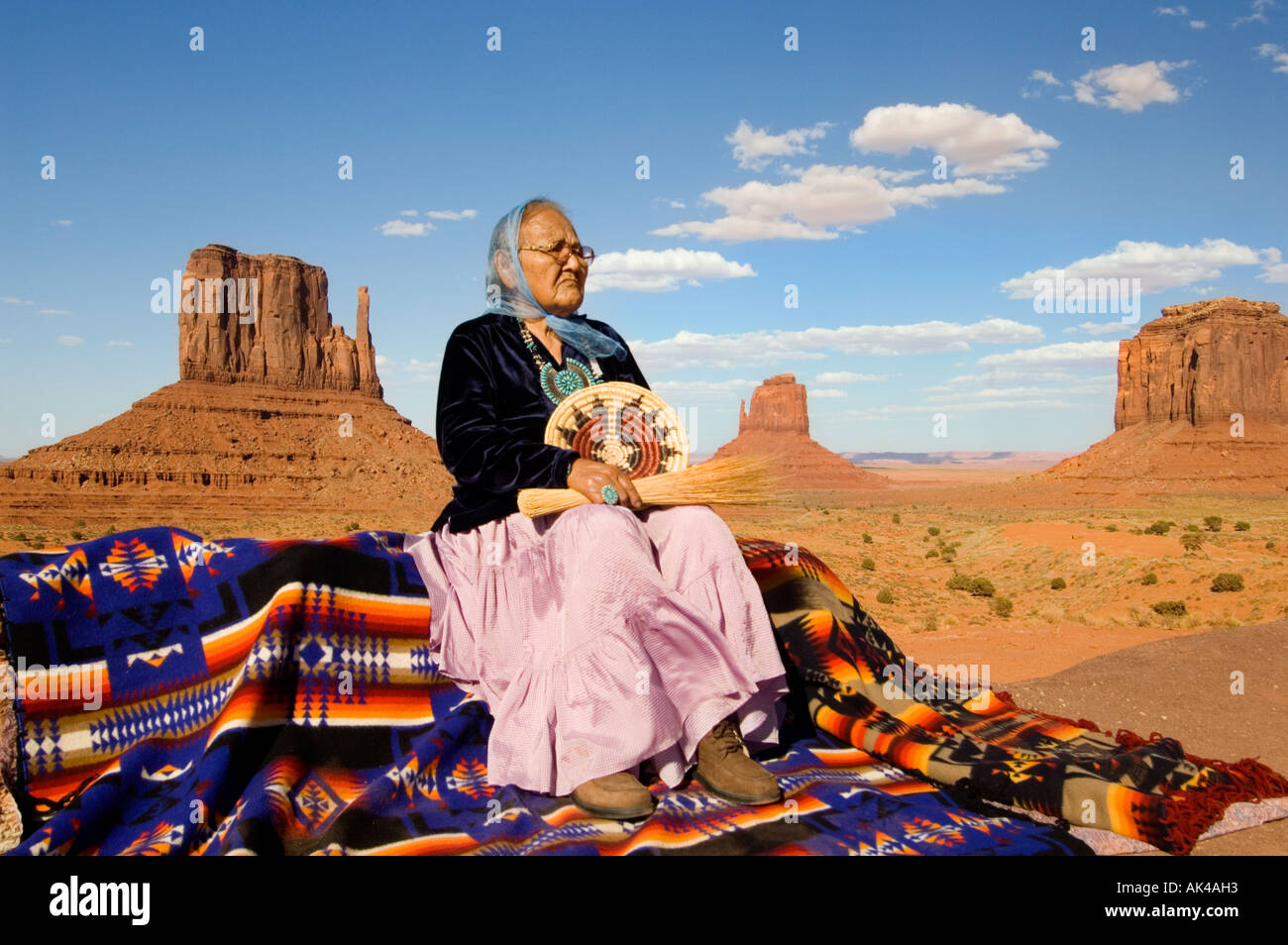 Navajo Robe Robe navajo Banque de photographies et d’images à haute résolution - Alamy