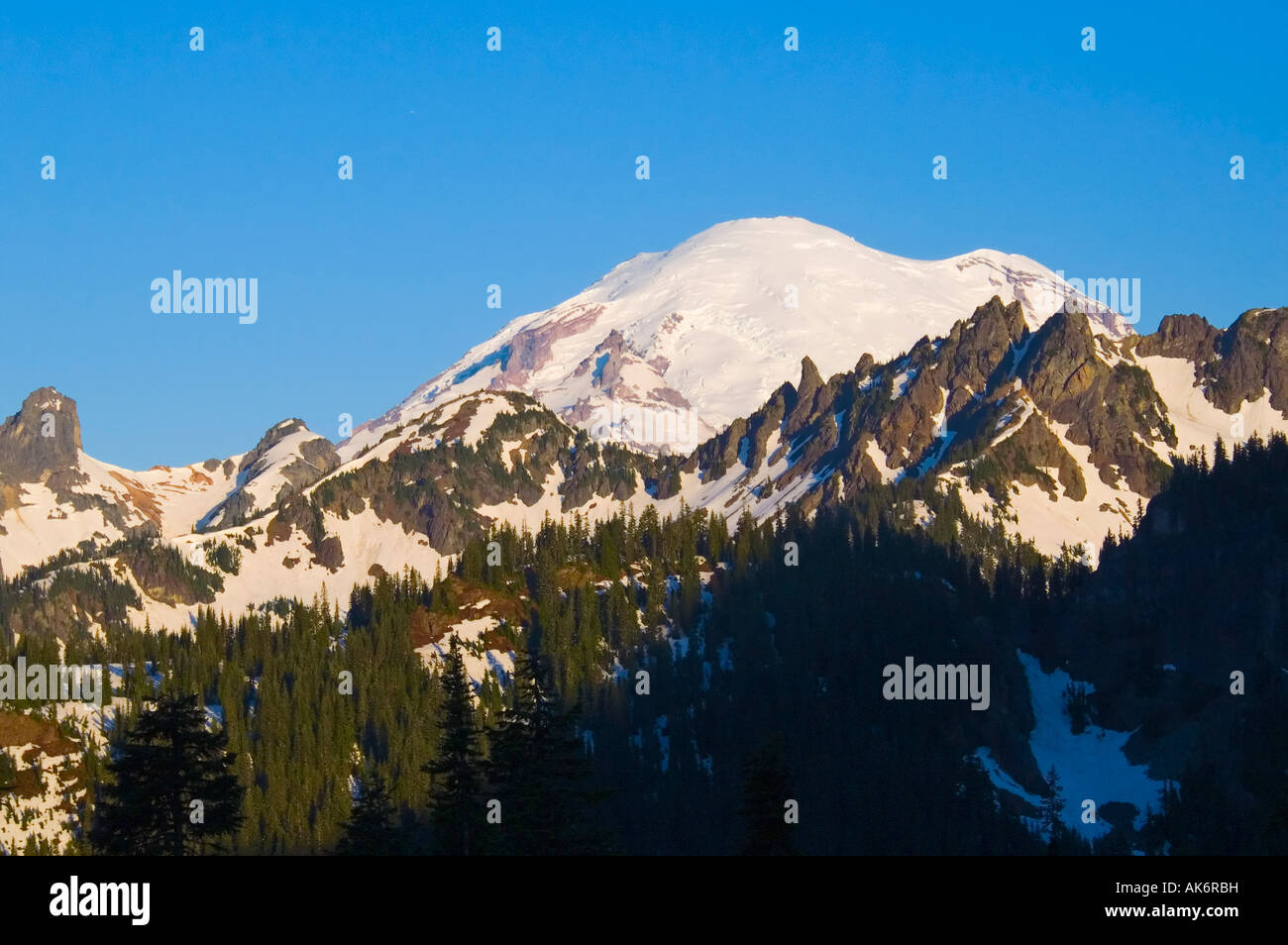 Le mont Rainier de Chinook Col Banque D'Images